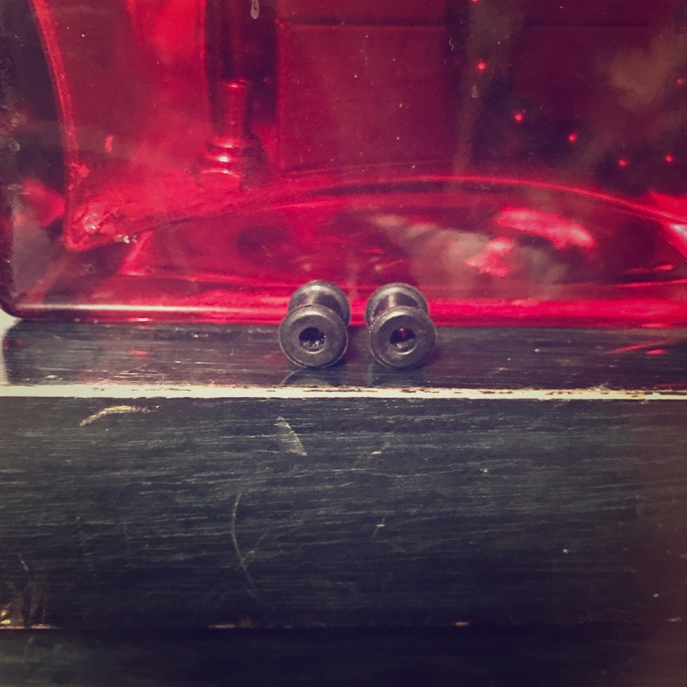 Black Silicone size 2 Guages